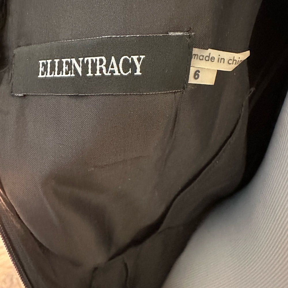 Elegant Black And Gold Floral Fit-and-Flare Dress - Picture 3 of 8